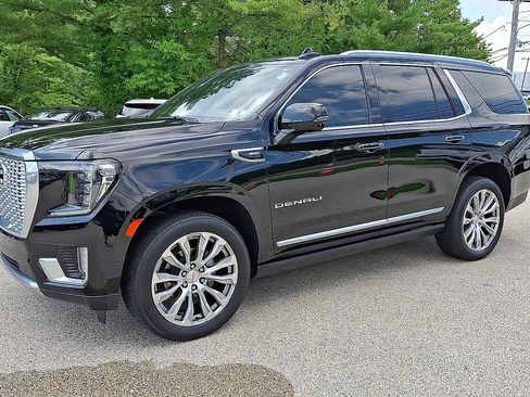 Used 2023 GMC Yukon Denali AWD/4WD image 4