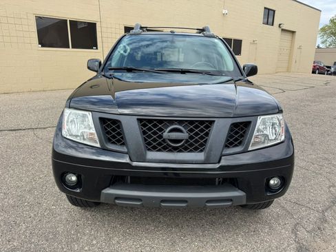 Used 2018 Nissan Frontier PRO-4X w/ Pro-4x Luxury Package AWD/4WD image 2