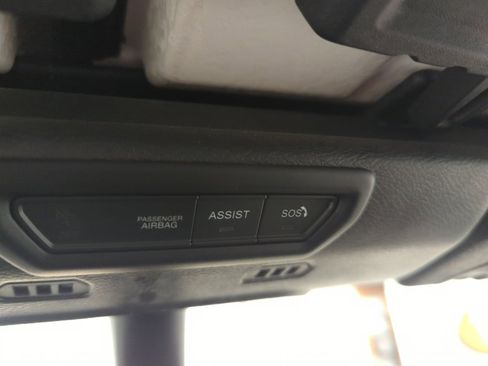 Used 2023 Jeep Wrangler Sport image 19