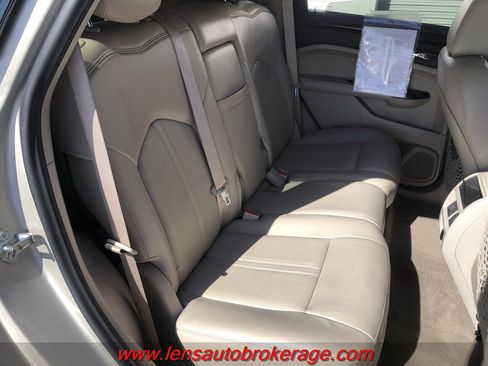 Used 2015 Cadillac SRX Performance w/ Driver Awareness Package FWD image 18