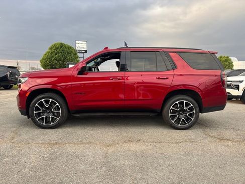 Used 2023 Chevrolet Tahoe RST image 3