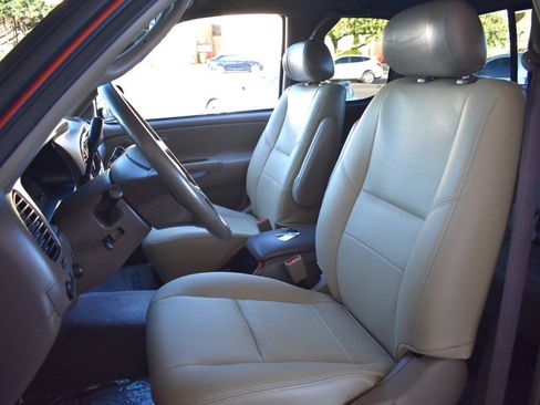 Used 2002 Toyota Tundra Limited RWD image 40