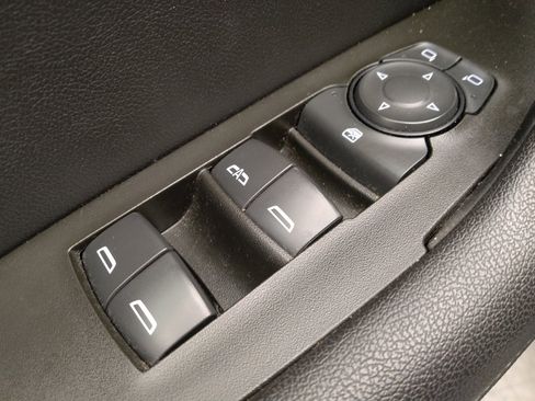 Used 2020 Chevrolet Blazer LT FWD image 27