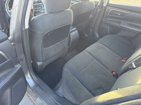 Used 2015 Nissan Altima 2.5 S w/ Power Driver Seat Package image 8