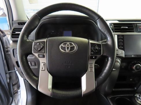 Used 2024 Toyota 4Runner SR5 Premium image 8