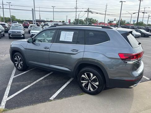 Certified 2025 Volkswagen Atlas SE AWD/4WD image 7