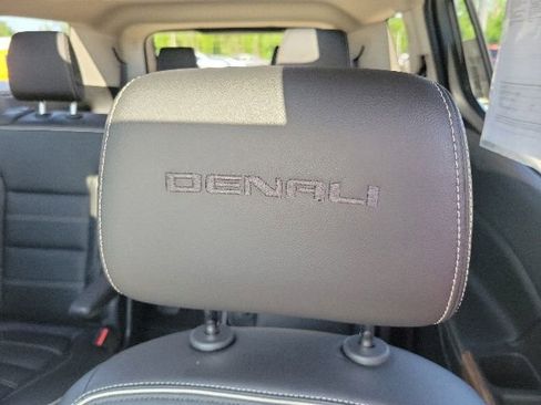 Used 2019 GMC Acadia Denali w/ Technology Package AWD/4WD image 59
