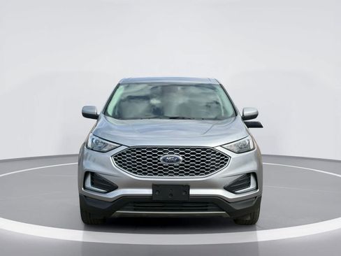 Used 2024 Ford Edge SEL AWD/4WD image 5