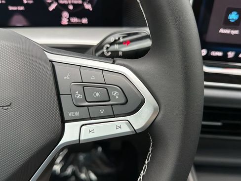 New 2026 Volkswagen Tiguan SE AWD/4WD image 24