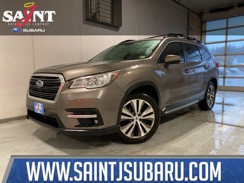 Used 2022 Subaru Ascent Limited w/ Technology Package image 1
