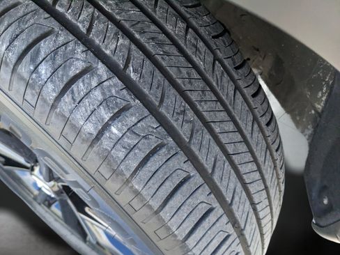 Used 2025 Honda CR-V Sport-L image 41