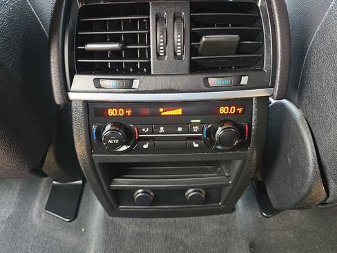 Used 2017 BMW X5 xDrive50i image 15