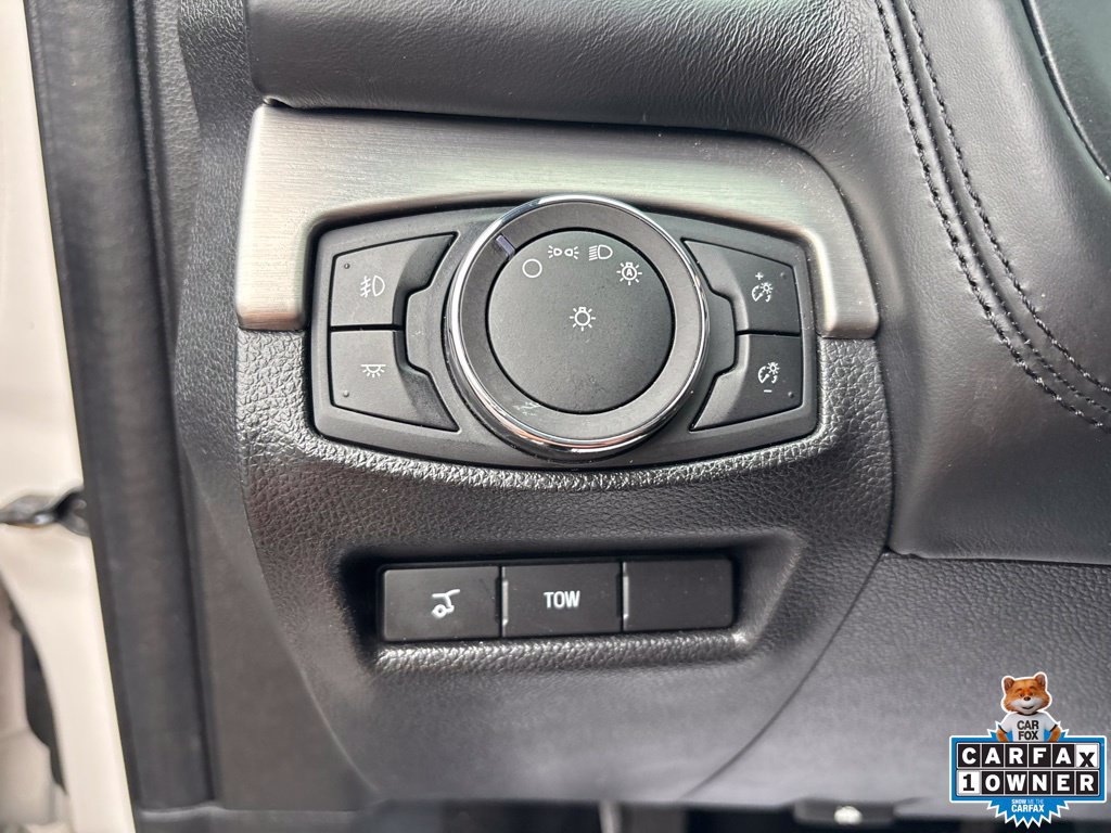 Used 2019 Ford Explorer Platinum AWD/4WD image 15