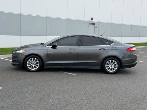 Used 2015 Ford Fusion S image 8