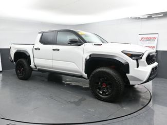 Used 2025 Toyota Tacoma TRD Pro video 2