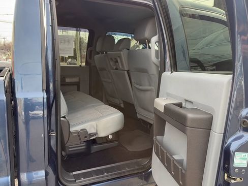 Used 2015 Ford F250 XLT w/ Snow Plow Prep Package image 23