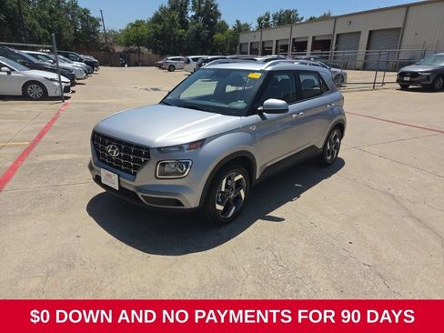 Used 2025 Hyundai Venue SEL FWD image 1