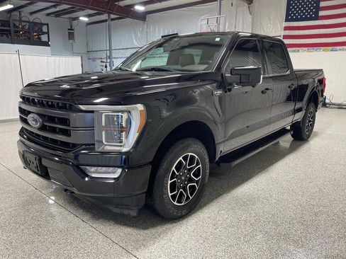 Used 2021 Ford F150 Lariat w/ Equipment Group 502A High AWD/4WD image 4
