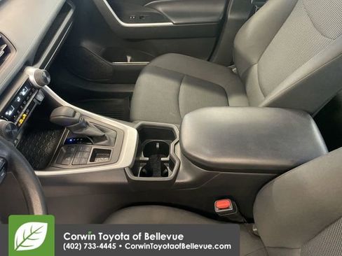 Used 2024 Toyota RAV4 LE image 18