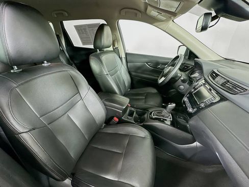 Used 2020 Nissan Rogue SL AWD/4WD image 34