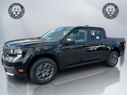 New 2025 Ford Maverick XLT image 1