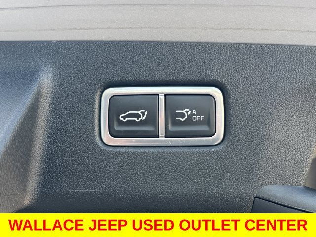 Used 2024 Kia Sorento SX FWD image 11