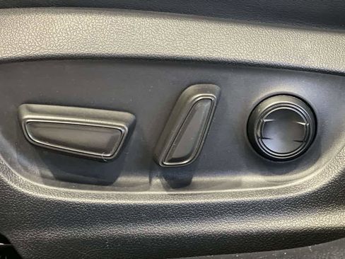 Certified 2021 Toyota Prius Prime Limited image 15