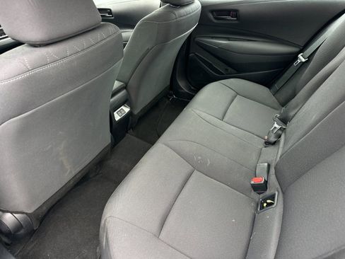 Used 2025 Toyota Corolla LE image 11