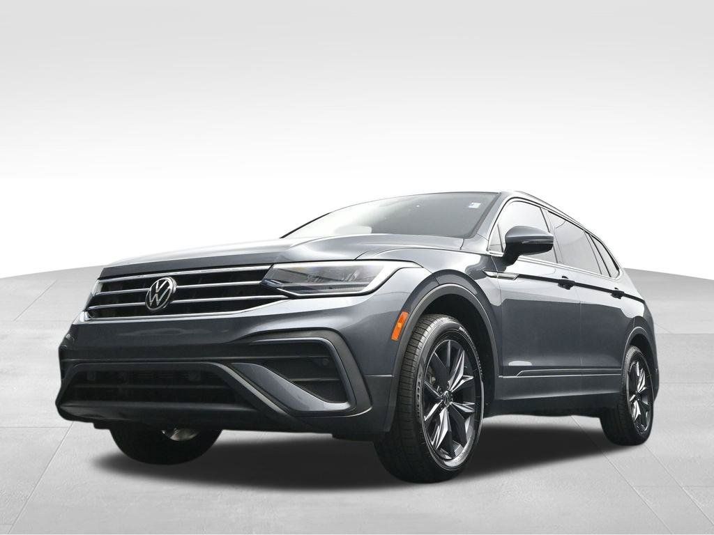 Used 2022 Volkswagen Tiguan SE FWD image 37