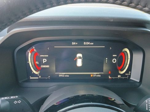 Used 2024 Nissan Rogue Platinum FWD image 11