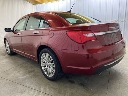 Used 2012 Chrysler 200 Limited w/ Sun/Sound Group FWD image 8