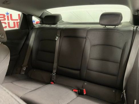 Used 2023 Chevrolet Malibu LT image 16