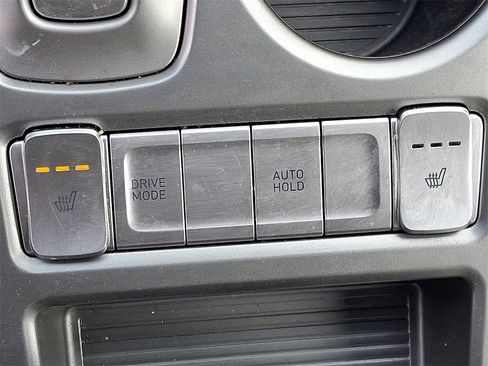 Used 2023 Hyundai Kona SEL image 27