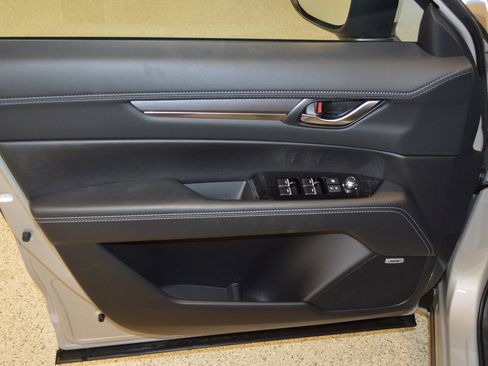 New 2025 MAZDA CX-5 AWD 2.5 S w/ Premium Plus Pkg image 14