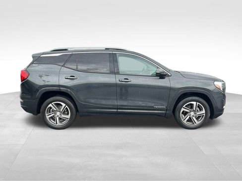 Used 2018 GMC Terrain SLT w/ Preferred Package image 2