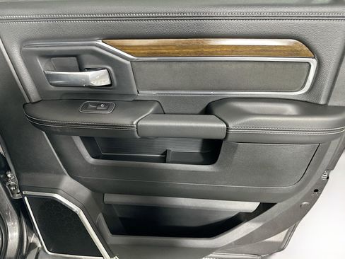 Used 2024 RAM 2500 Laramie w/ Safety Group image 28