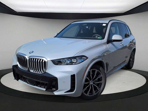 New 2026 BMW X5 xDrive50e w/ M Sport Package image 1