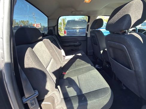 Used 2011 GMC Sierra 1500 SLE AWD/4WD image 15