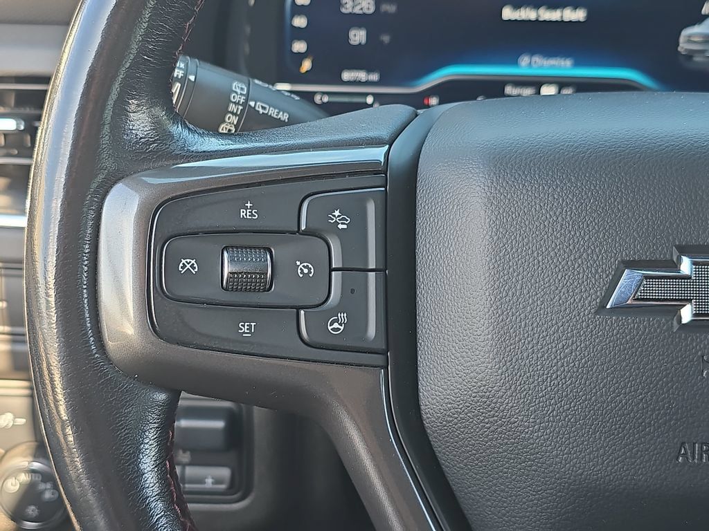Used 2022 Chevrolet Tahoe RST w/ Luxury Package AWD/4WD image 22