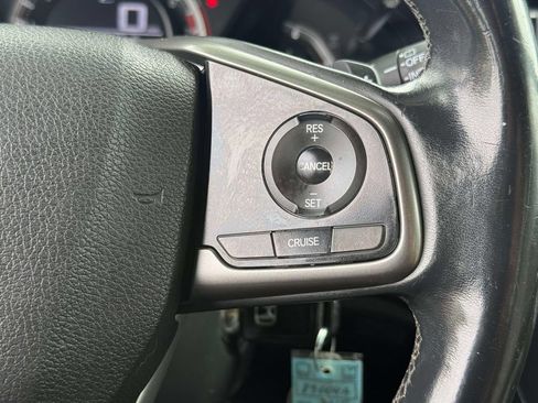 Used 2018 Honda Civic Sport image 24