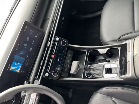 Used 2025 Hyundai Santa Cruz SEL image 21