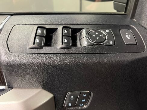 Used 2021 Ford F350 Lariat AWD/4WD image 28
