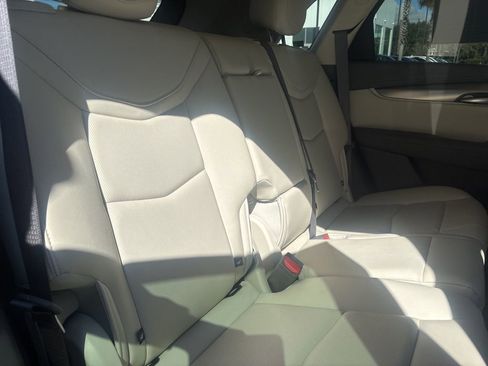 Certified 2025 Cadillac XT5 Premium Luxury FWD image 29