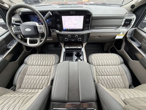 New 2026 Ford F450 Platinum w/ Platinum Plus Package AWD/4WD image 38