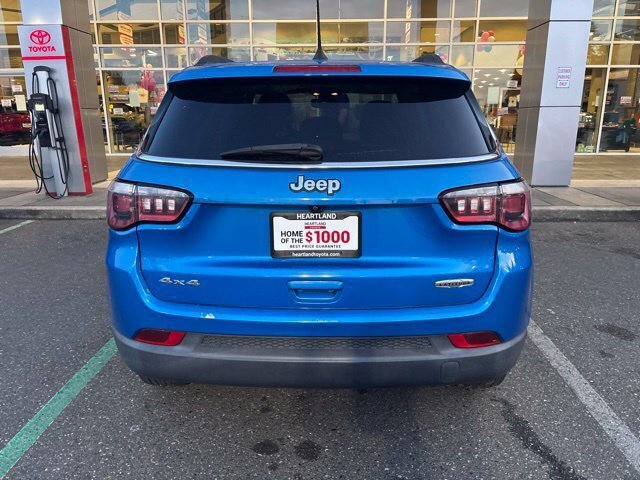 Used 2017 Jeep Compass Latitude w/ Popular Equipment Group AWD/4WD image 7