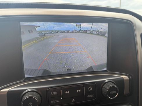 Used 2015 GMC Sierra 2500 Denali w/ Duramax Plus Package AWD/4WD image 24