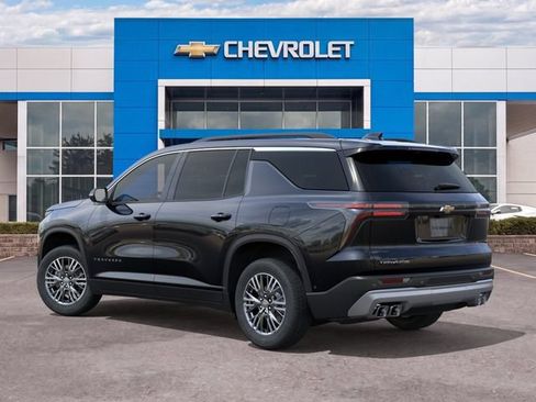New 2026 Chevrolet Traverse LT w/ LPO, Floor Liner Package FWD image 3
