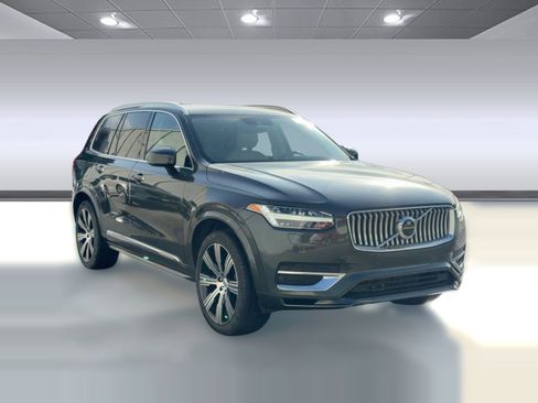 Used 2020 Volvo XC90 T6 Inscription w/ Protection Package image 7