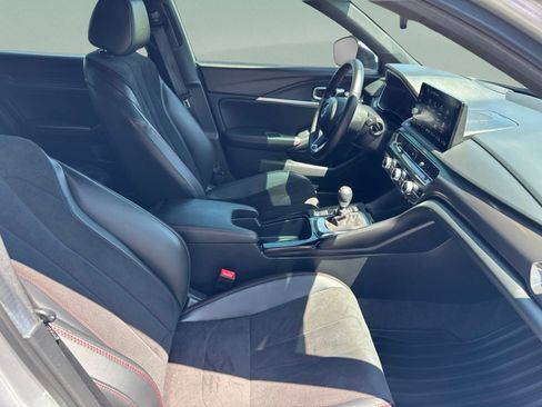 Used 2024 Acura Integra Type S FWD image 25