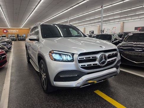 Used 2020 Mercedes-Benz GLS 450 4MATIC image 4